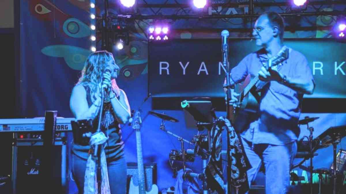 Live music performance at Artisanal Brew Works in Saratoga Springs featuring Art-n-Shawna